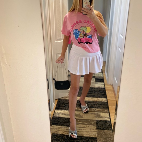 🎀 Barbie Life 🎀 Malibu Barbie 🌟T-shirt Size large NEW! - Picture 15 of 15